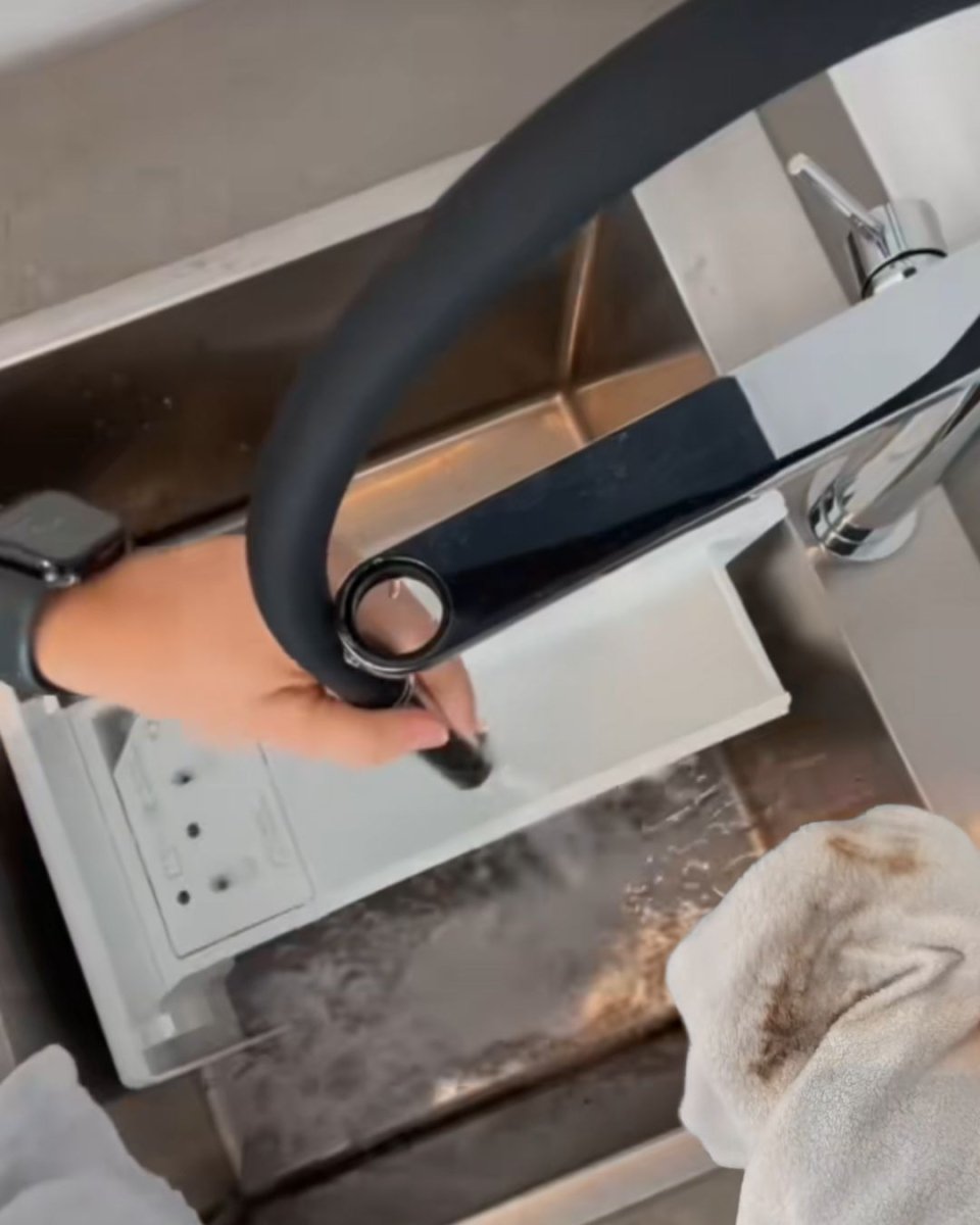 How to Properly Clean Your Washing Machine for Cloth Nappies - Mimi & Co