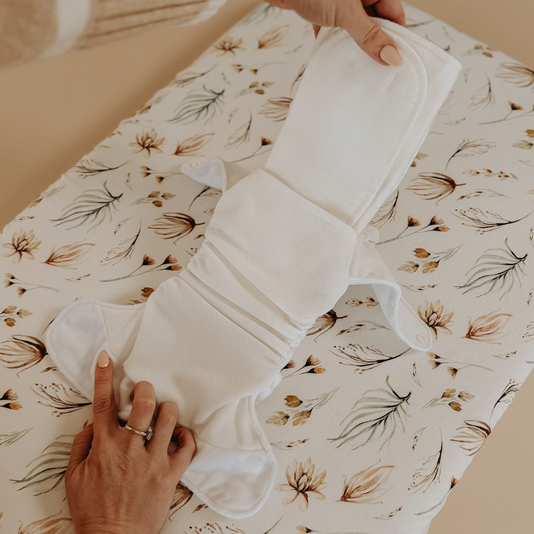 Average Wetter Night Bundle - Mimi & Co