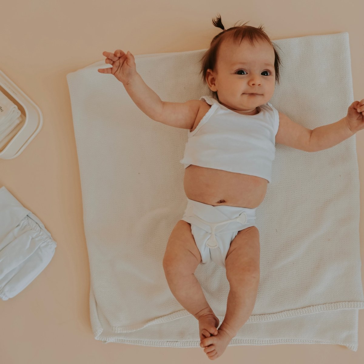 Newborn Stretchy Preflat - Mimi & Co