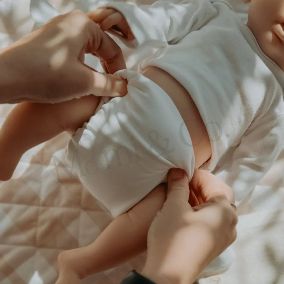 Newborn Stretchy Preflat - Mimi & Co