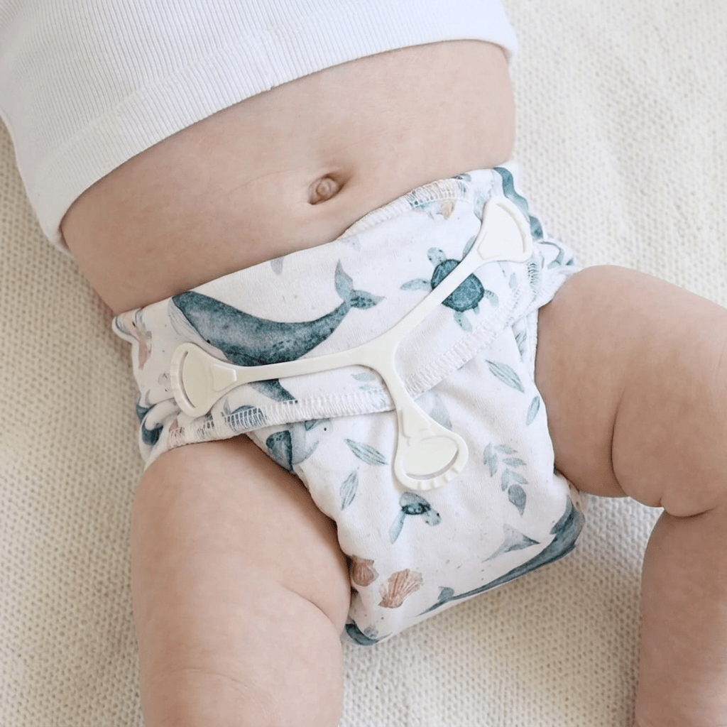 One - Size Stretchy Cotton Preflat | Whales - Mimi & Co