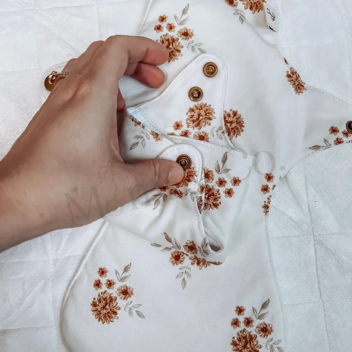 Reusable Mimi® Menstrual Sanitary Pad | Medium - Mimi & Co