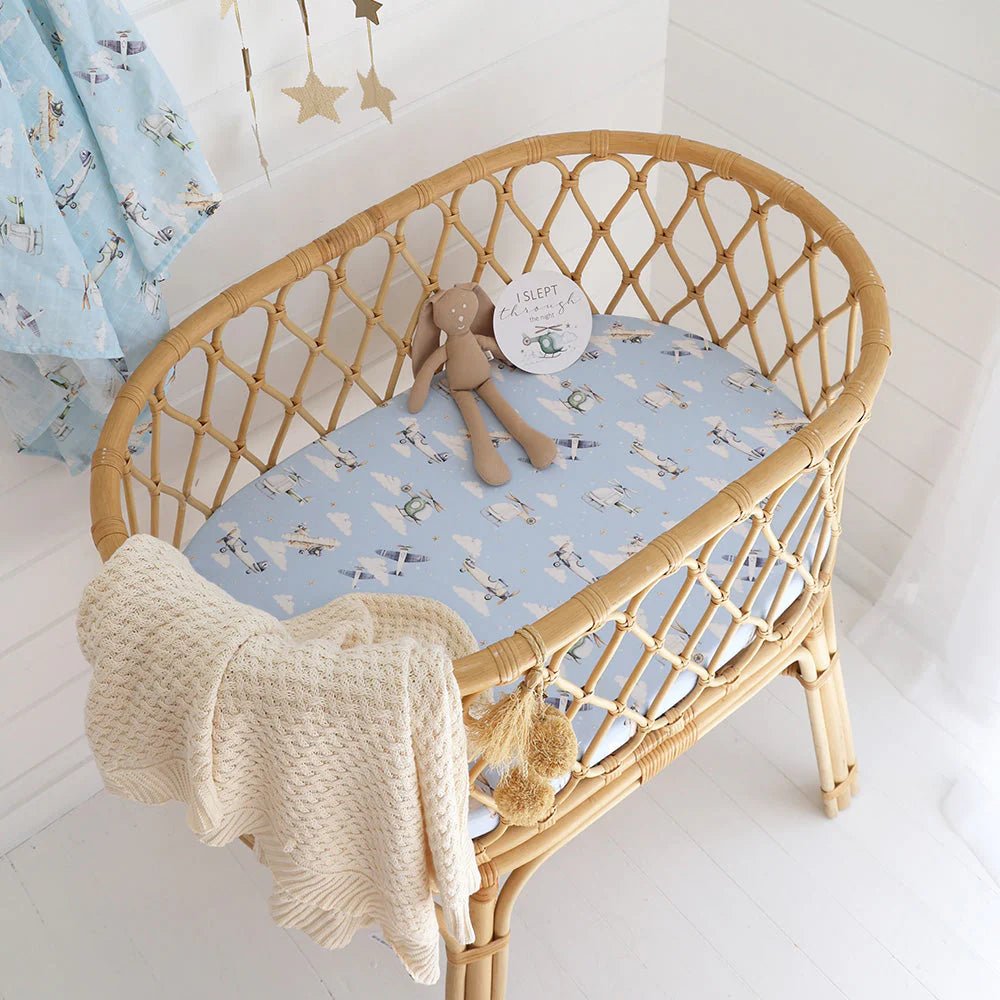 Taking Flight Organic Bassinet Sheet / Change Pad Cover - Mimi & Co