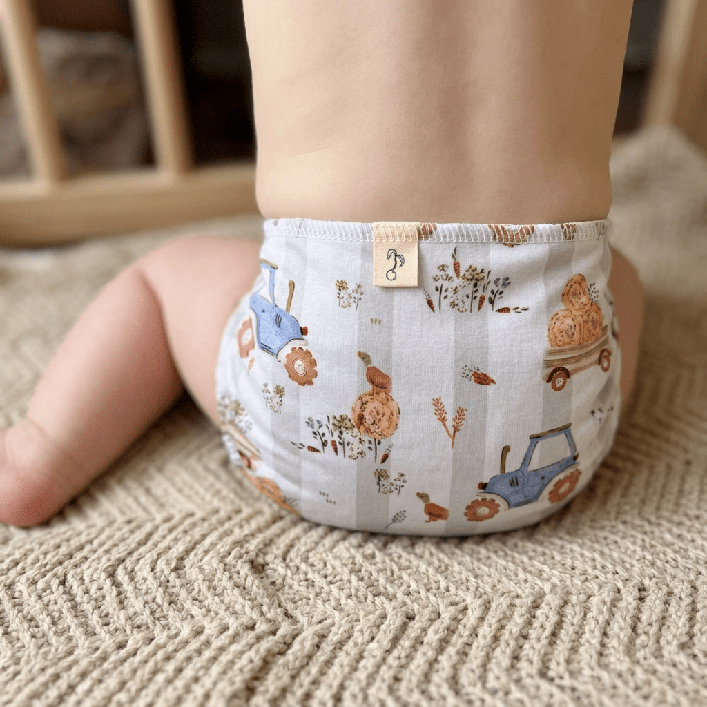 One - Size Stretchy Cotton Preflat | Tractor - Mimi & Co